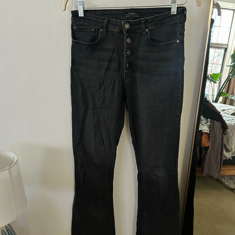 Zara Faded Black Flare Jeans (Size 6)